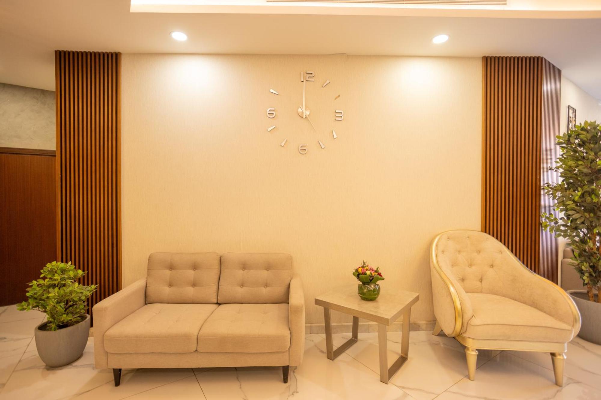 Laten Suites Andalus Mall DDjeddah Extérieur photo